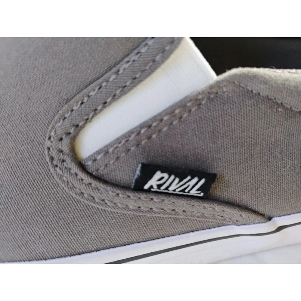 Rival‎ Mens Gray Slip-On Canvas Shoes Size 10